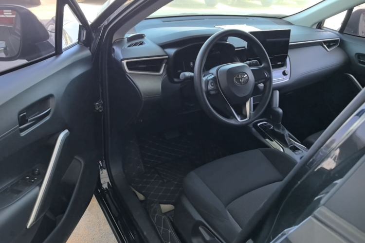 Used Toyota FRONTLANDER 2024 2.0L CVT Elite Edition Driver Seat