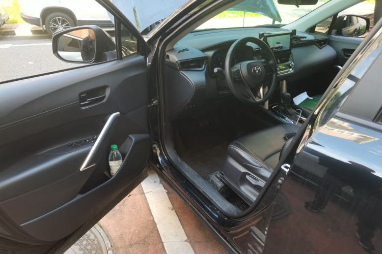 Used Toyota FRONTLANDER 2024 2.0L CVT Elite Edition Driver Seat