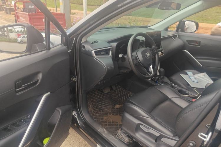 Used Toyota FRONTLANDER 2024 2.0L CVT Leading Edition Driver Seat
