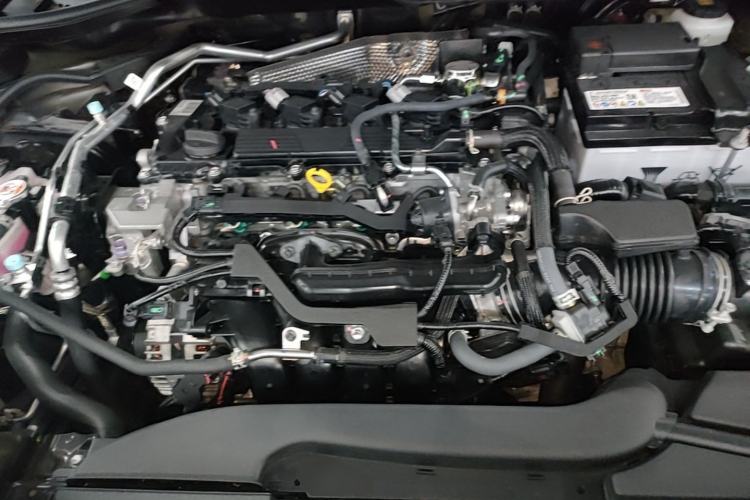 Used Toyota FRONTLANDER 2024 2.0L CVT Elite Plus Edition Engine Bay