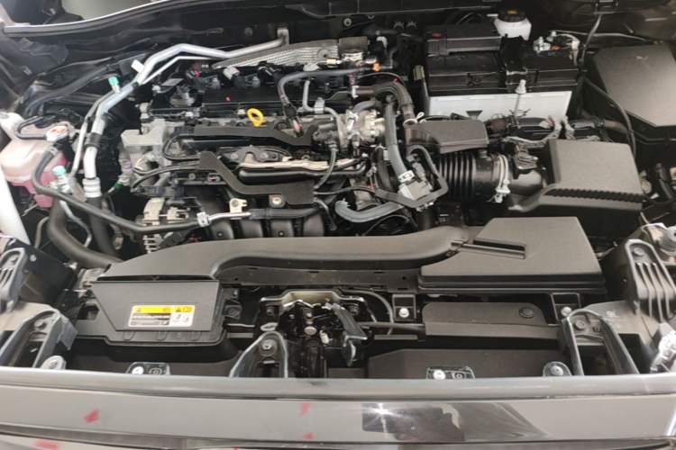 Used Toyota FRONTLANDER 2024 2.0L CVT Elite Edition Engine Bay