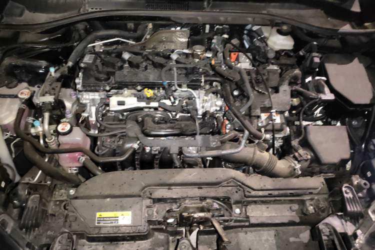 Used Toyota FRONTLANDER 2024 2.0L Smart Electric Hybrid Dual-Engine Luxury Edition Engine Bay