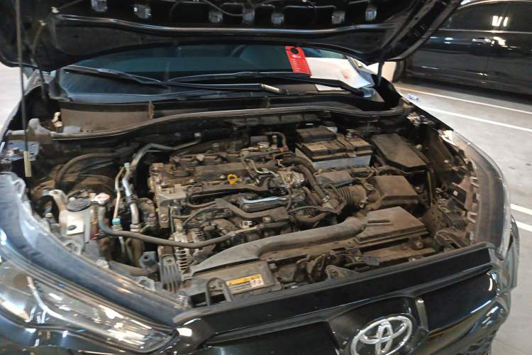 Used Toyota FRONTLANDER 2024 2.0L CVT Elite Edition Engine Bay