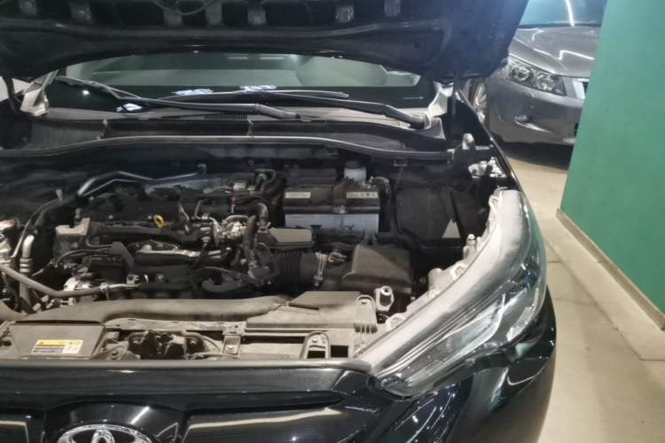Used Toyota FRONTLANDER 2024 2.0L CVT Elite Edition Engine Bay Left