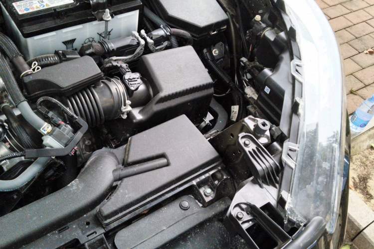 Used Toyota FRONTLANDER 2024 2.0L CVT Elite Plus Edition Engine Bay Left