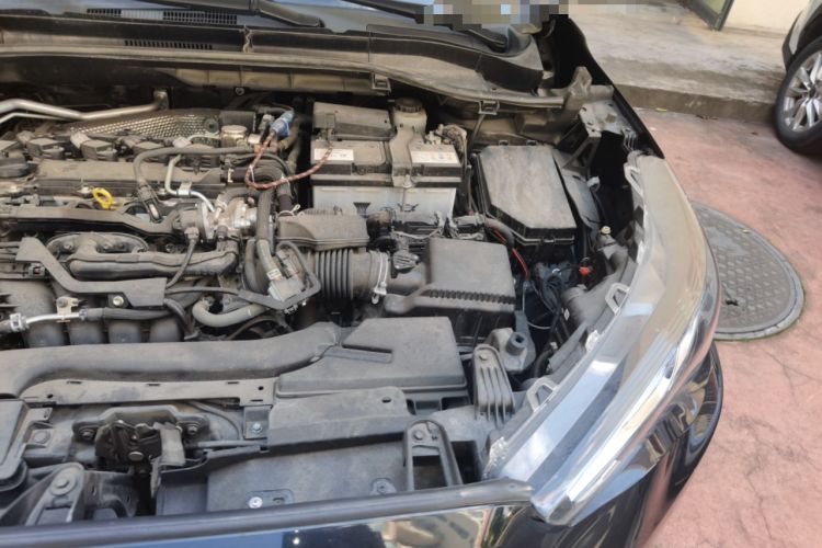 Used Toyota FRONTLANDER 2024 2.0L CVT Elite Edition Engine Bay Left