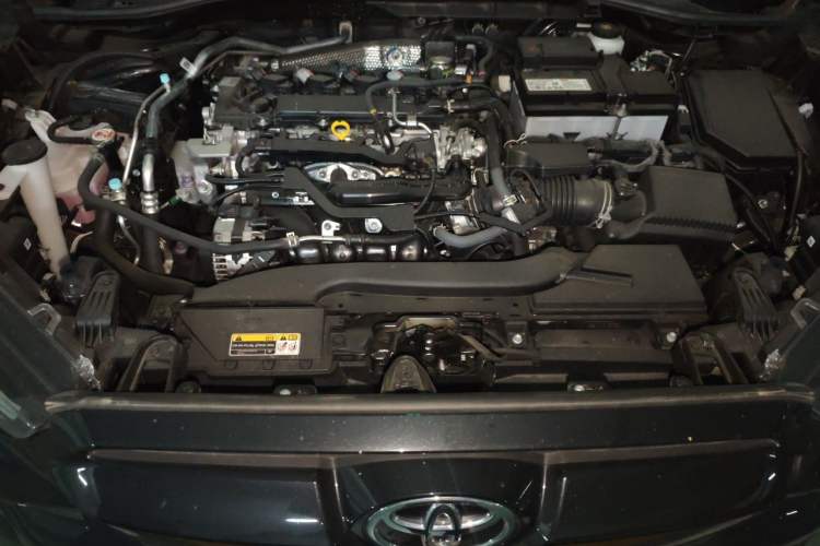 Used Toyota FRONTLANDER 2024 2.0L CVT Elite Plus Edition Engine Bay
