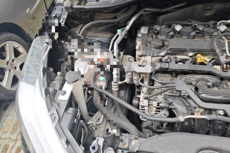 Used Toyota FRONTLANDER 2024 2.0L CVT Elite Edition Engine Bay Right