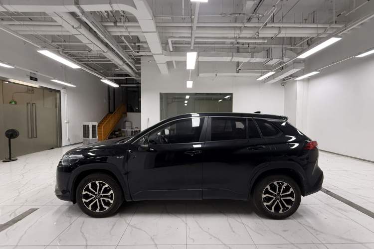 Used Toyota FRONTLANDER 2024 2.0L Smart Electric Hybrid Dual-Engine Luxury Edition Exterior 2