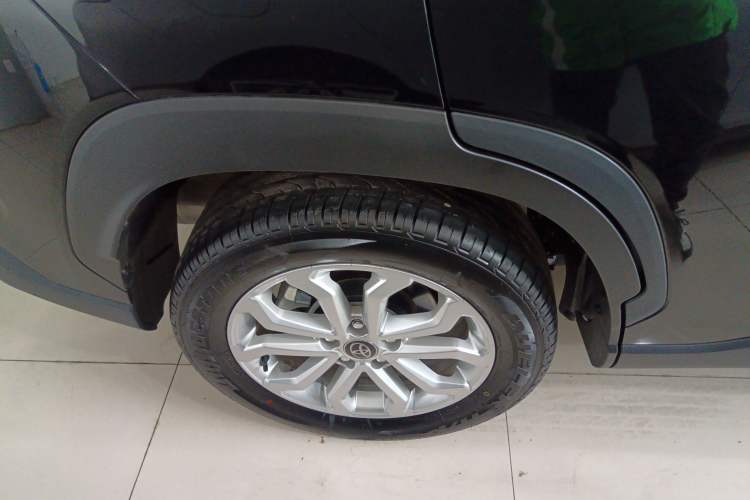 Used Toyota FRONTLANDER 2024 2.0L CVT Leading Plus Edition Exterior 5