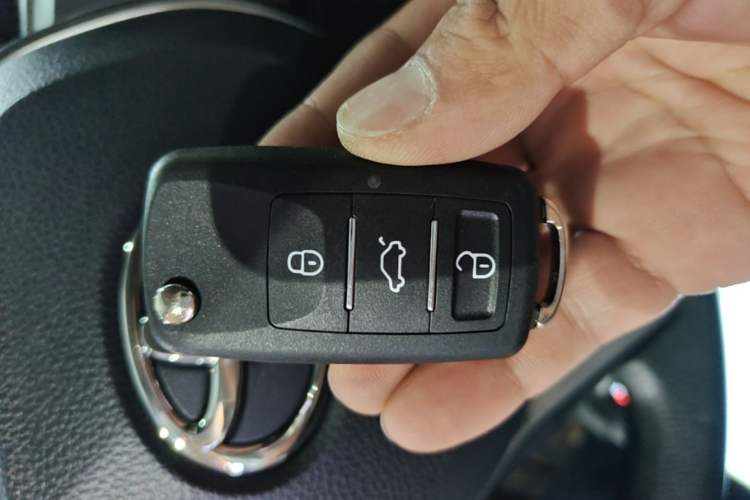 Used Toyota FRONTLANDER 2024 2.0L CVT Elite Edition Interior 1