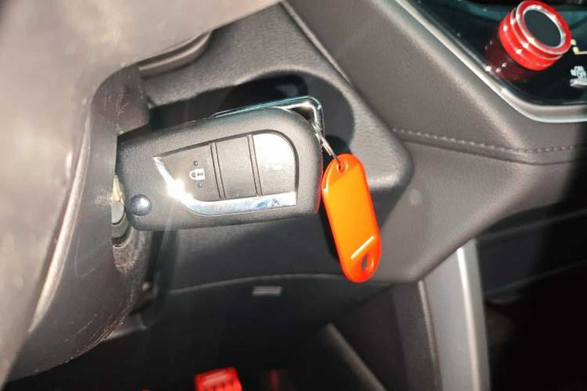 Used Toyota FRONTLANDER 2024 2.0L CVT Elite Edition Interior 1