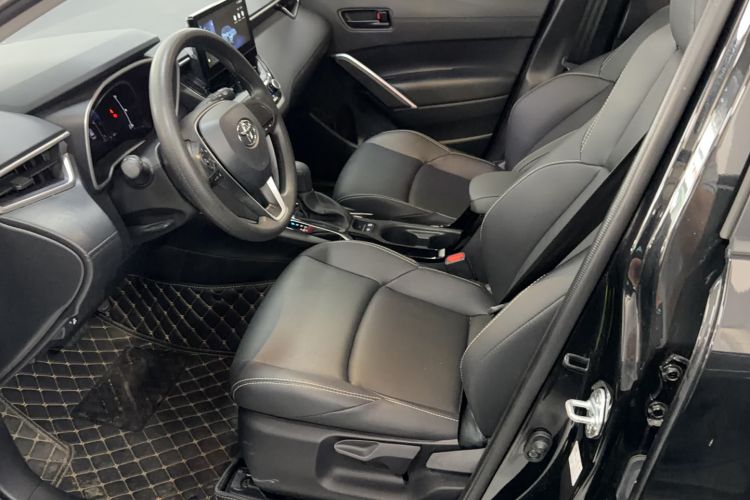 Used Toyota FRONTLANDER 2024 2.0L CVT Elite Plus Edition Interior 1