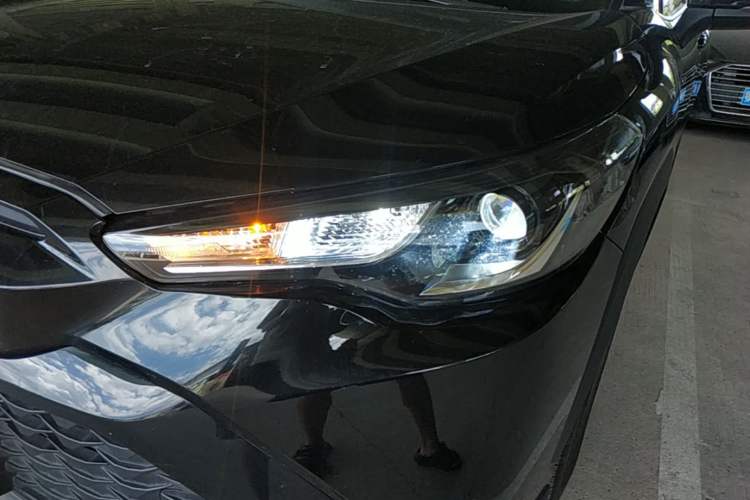 Used Toyota FRONTLANDER 2024 2.0L CVT Elite Plus Edition Left Front Headlight