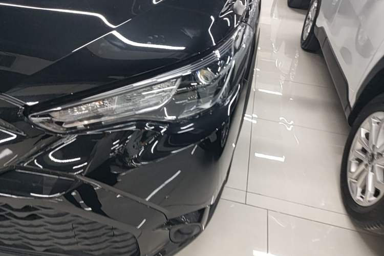 Used Toyota FRONTLANDER 2024 2.0L CVT Elite Plus Edition Left Front Headlight
