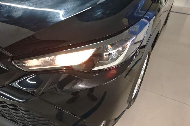 Used Toyota FRONTLANDER 2024 2.0L Smart Electric Hybrid Dual-Engine Leading Edition Left Front Headlight