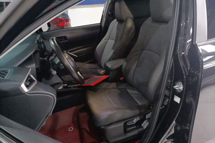 Used Toyota FRONTLANDER 2024 2.0L Smart Electric Hybrid Dual-Engine Leading Edition Left Front Seat