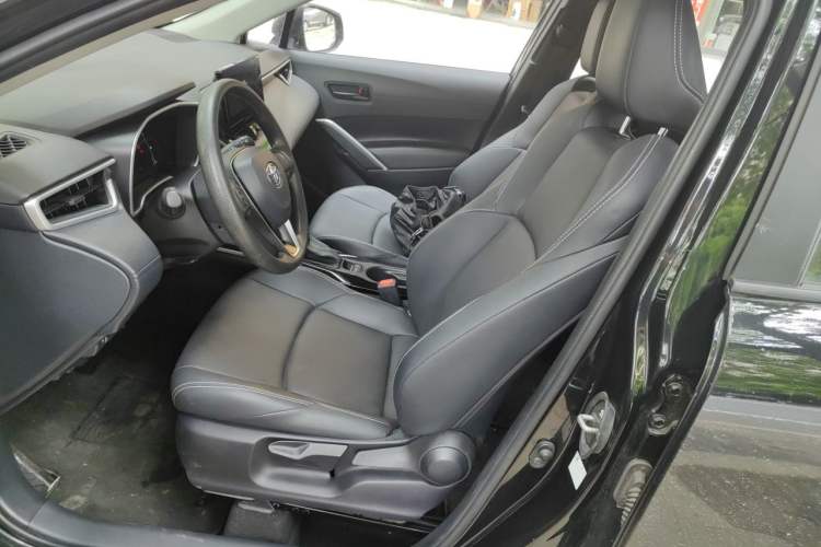 Used Toyota FRONTLANDER 2024 2.0L CVT Elite Edition Left Front Seat