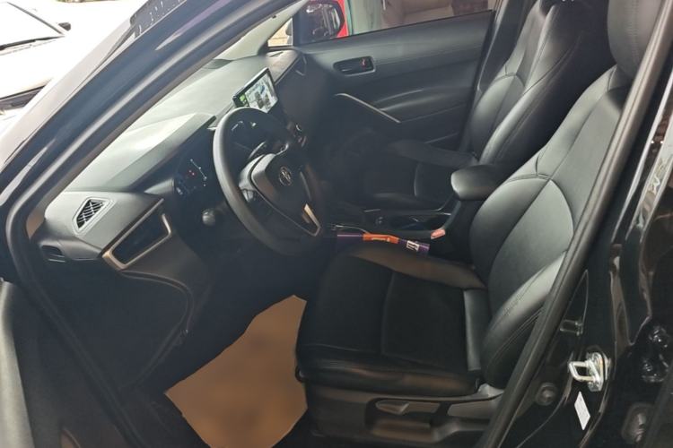 Used Toyota FRONTLANDER 2024 2.0L CVT Elite Edition Left Front Seat