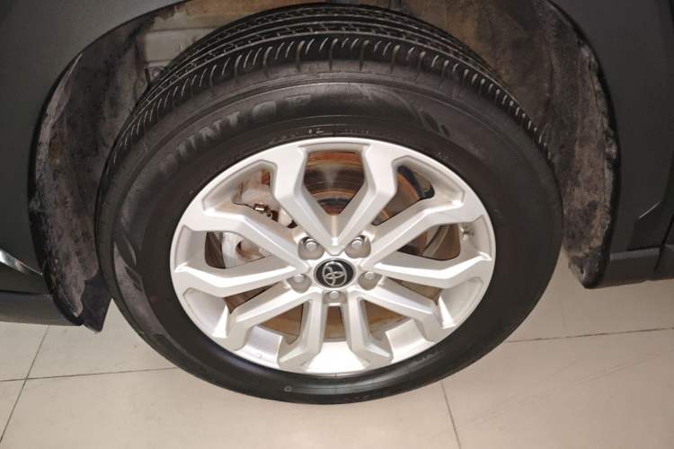 Used Toyota FRONTLANDER 2024 2.0L Smart Electric Hybrid Dual-Engine Leading Edition Left Front Wheel Hub