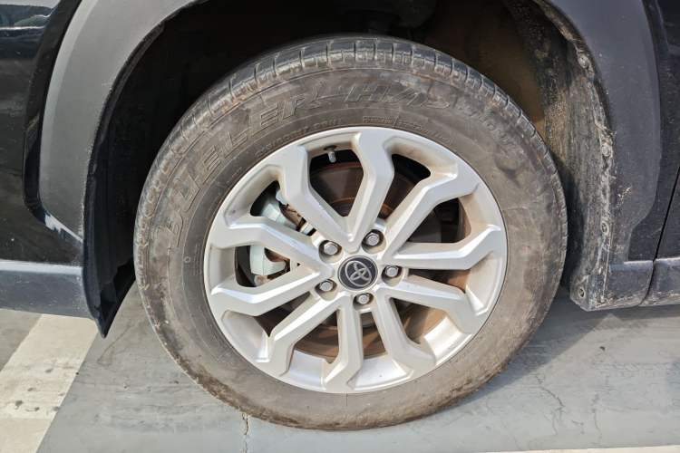 Used Toyota FRONTLANDER 2024 2.0L CVT Leading Edition Left Front Wheel Hub