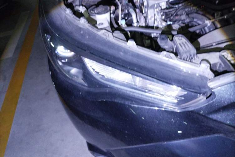 Used Toyota FRONTLANDER 2024 2.0L CVT Leading Edition Right Front Headlight
