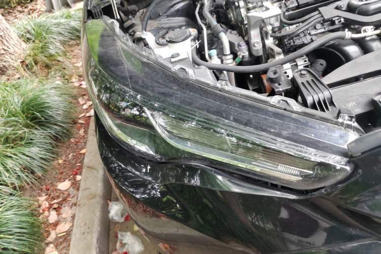 Used Toyota FRONTLANDER 2024 2.0L CVT Elite Edition Right Front Headlight