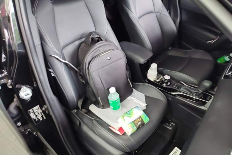 Used Toyota FRONTLANDER 2024 2.0L CVT Elite Plus Edition Right Front Seat