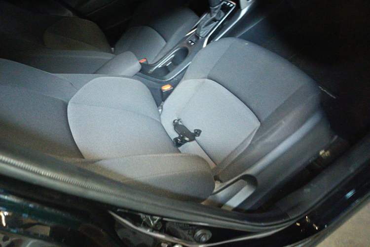 Used Toyota FRONTLANDER 2024 2.0L CVT Elite Edition Right Front Seat