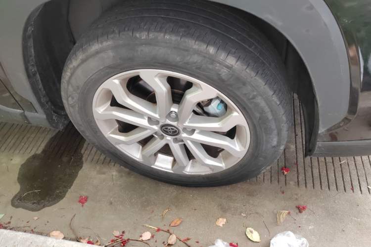 Used Toyota FRONTLANDER 2024 2.0L CVT Elite Edition Right Front Wheel Hub
