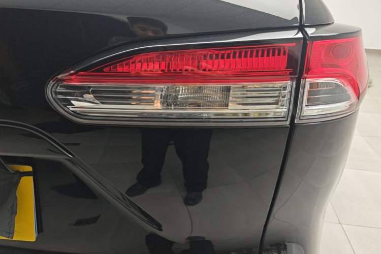 Used Toyota FRONTLANDER 2024 2.0L CVT Elite Edition Right Rear Taillight