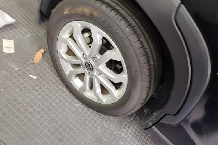 Used Toyota FRONTLANDER 2024 2.0L CVT Elite Plus Edition Right Rear Wheel Hub