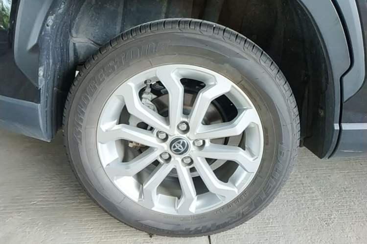 Used Toyota FRONTLANDER 2024 2.0L CVT Elite Plus Edition Right Rear Wheel Hub