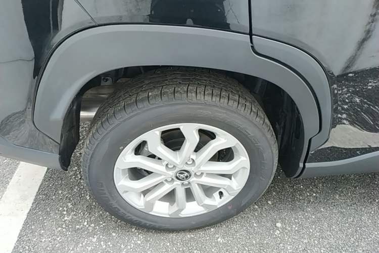 Used Toyota FRONTLANDER 2024 2.0L CVT Leading Plus Edition Right Rear Wheel Hub
