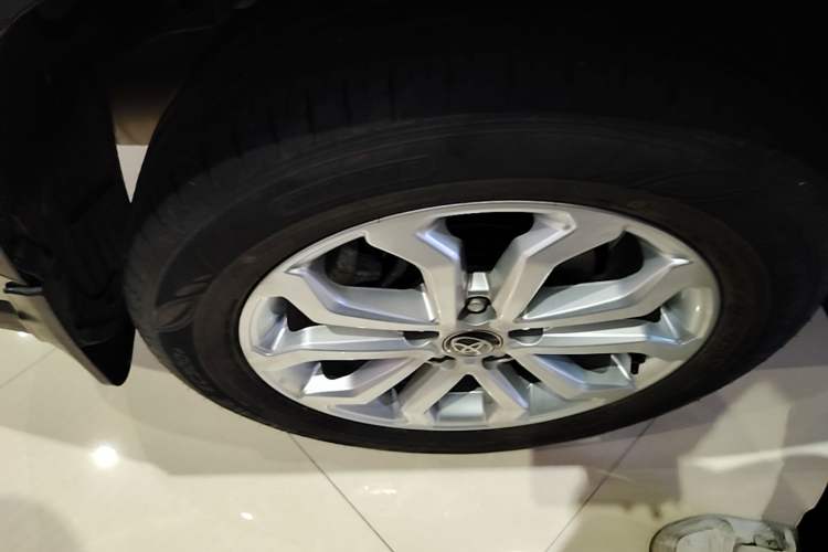 Used Toyota FRONTLANDER 2024 2.0L CVT Leading Edition Right Rear Wheel Hub