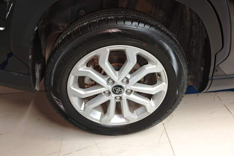 Used Toyota FRONTLANDER 2024 2.0L Smart Electric Hybrid Dual-Engine Leading Edition Right Rear Wheel Hub