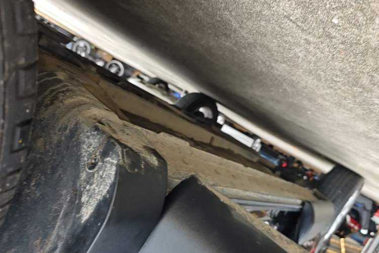 Used Toyota FRONTLANDER 2024 2.0L CVT Elite Edition Right Side Sill