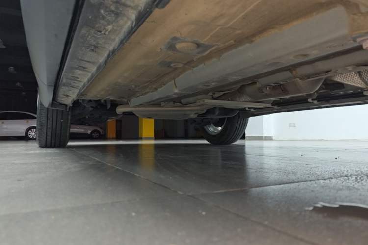 Used Toyota FRONTLANDER 2024 2.0L CVT Elite Edition Right Side Sill