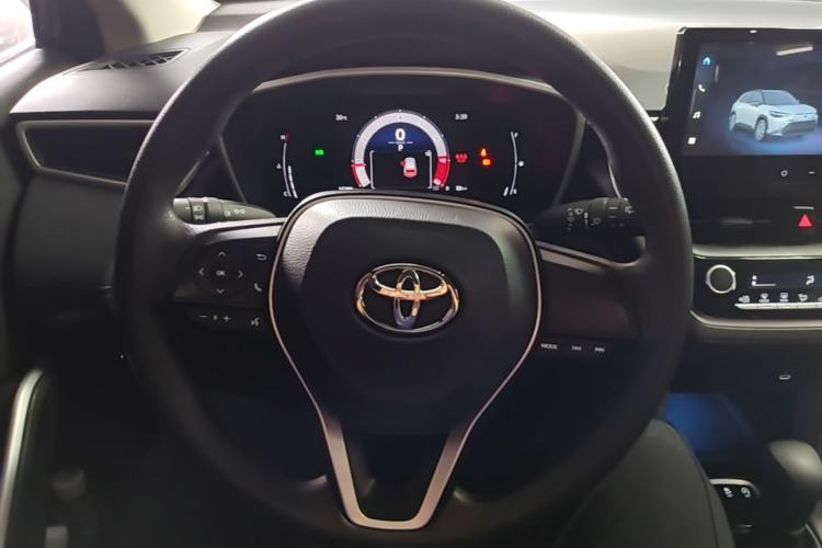 Used Toyota FRONTLANDER 2024 2.0L CVT Elite Plus Edition Steering Wheel