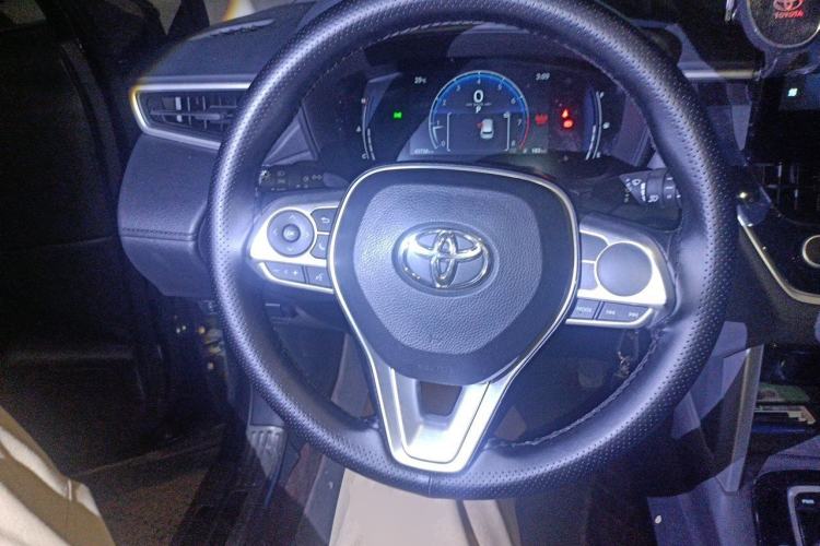 Used Toyota FRONTLANDER 2024 2.0L CVT Elite Edition Steering Wheel