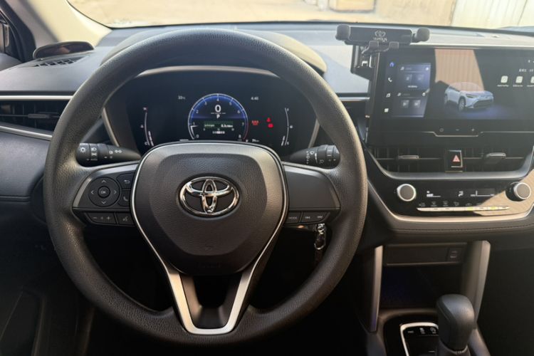 Used Toyota FRONTLANDER 2024 2.0L CVT Elite Plus Edition Steering Wheel
