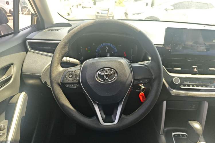 Used Toyota FRONTLANDER 2024 2.0L CVT Elite Edition Steering Wheel