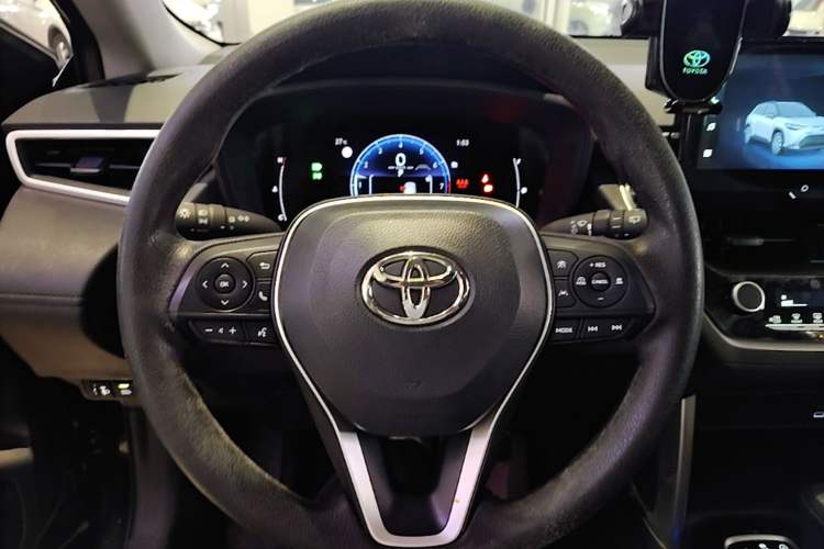 Used Toyota FRONTLANDER 2024 2.0L CVT Leading Edition Steering Wheel