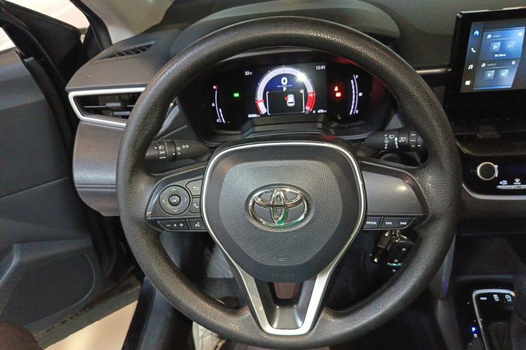 Used Toyota FRONTLANDER 2024 2.0L CVT Elite Edition Steering Wheel