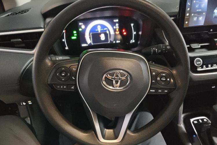 Used Toyota FRONTLANDER 2024 2.0L Smart Electric Hybrid Dual-Engine Leading Edition Steering Wheel