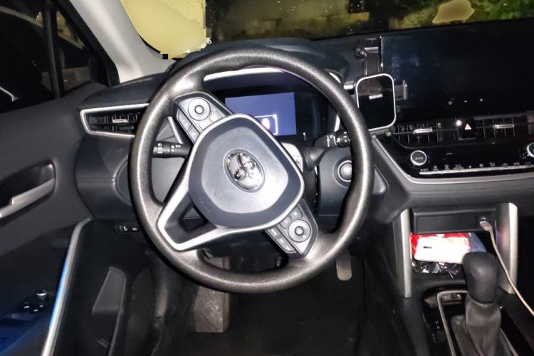 Used Toyota FRONTLANDER 2024 2.0L Smart Electric Hybrid Dual-Engine Luxury Edition Steering Wheel