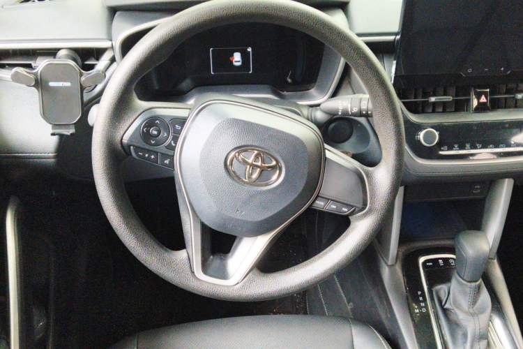 Used Toyota FRONTLANDER 2024 2.0L CVT Elite Plus Edition Steering Wheel