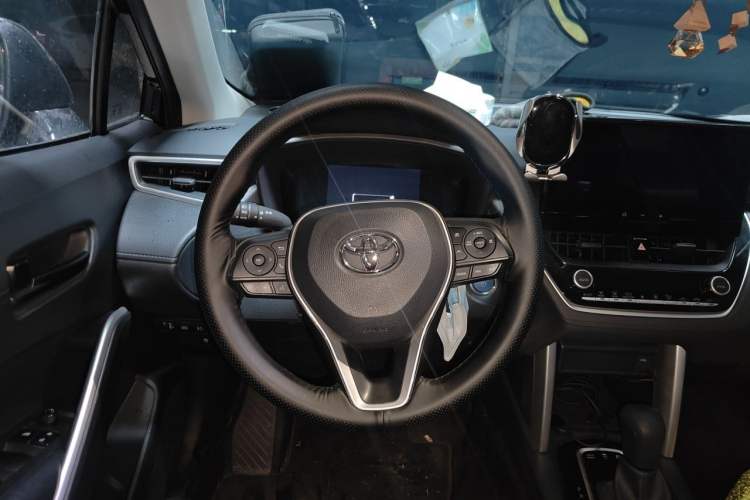 Used Toyota FRONTLANDER 2024 2.0L Smart Electric Hybrid Dual-Engine Leading Edition Steering Wheel