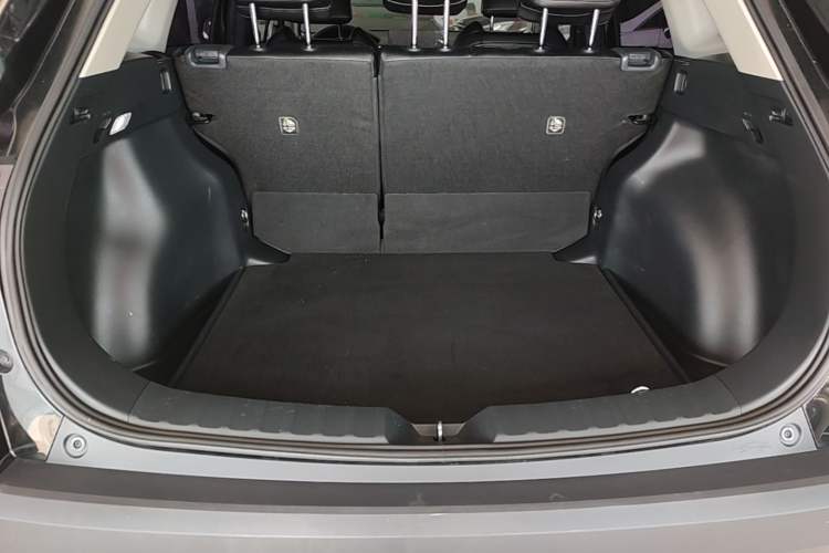 Used Toyota FRONTLANDER 2024 2.0L CVT Elite Edition Trunk