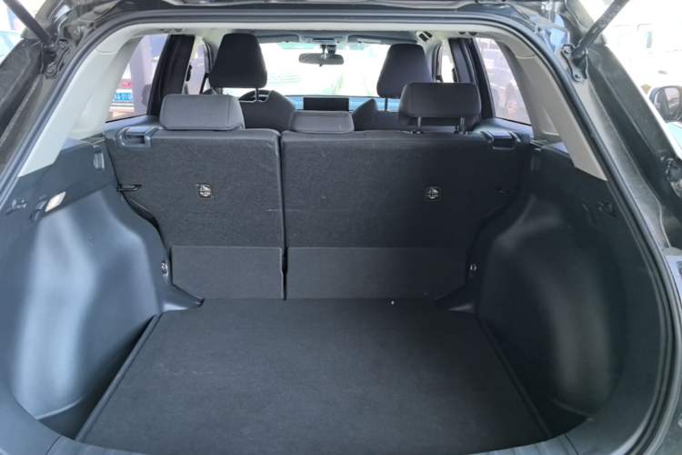 Used Toyota FRONTLANDER 2024 2.0L CVT Elite Edition Trunk